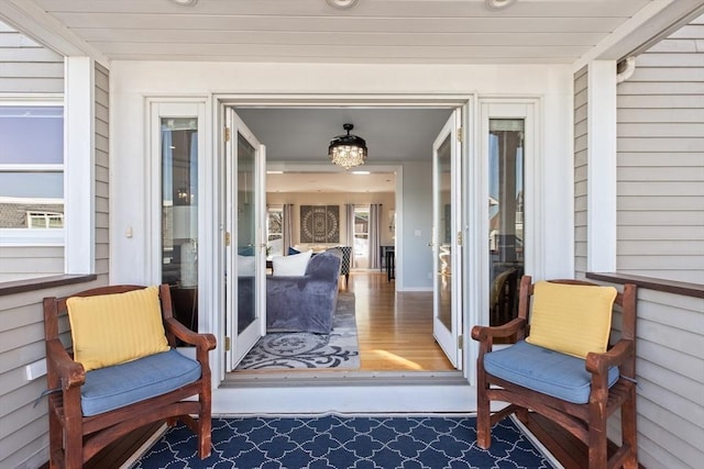 1 W Cliff St, Nahant, MA 01908 - view of property entrance