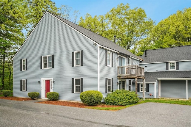 39 Lantern Ln Unit 7, Dracut, MA 01826 - view of front of property featuring a shingled roof