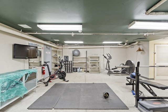 172-178 Green St Unit 1, Boston, MA 02130 - workout area featuring a garage