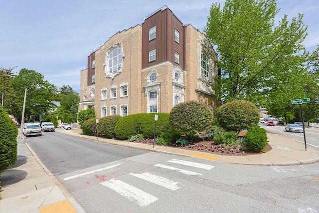 515 Centre St Unit 2, Newton, MA 02458 - view of property