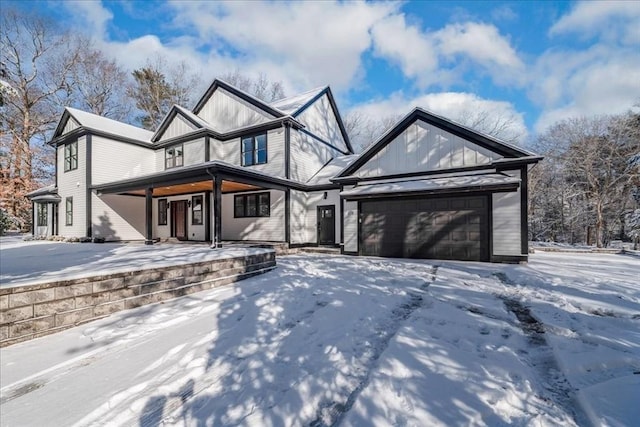 view of front of home with a garage