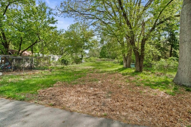 84 Tremont St, Taunton, MA 02780 - view of yard