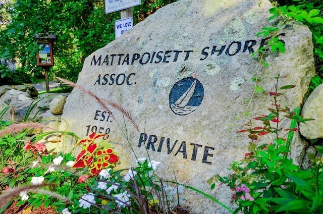 8 Highland View Ave, Mattapoisett, MA 02739 - view of community / neighborhood sign
