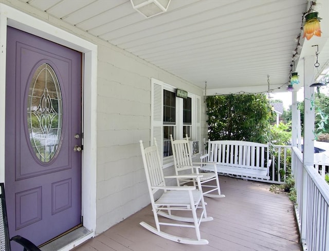 31 E St, Stafford, CT 06076 - view of wooden porch