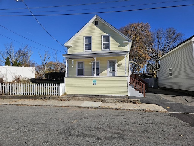 view of front facade with a porch