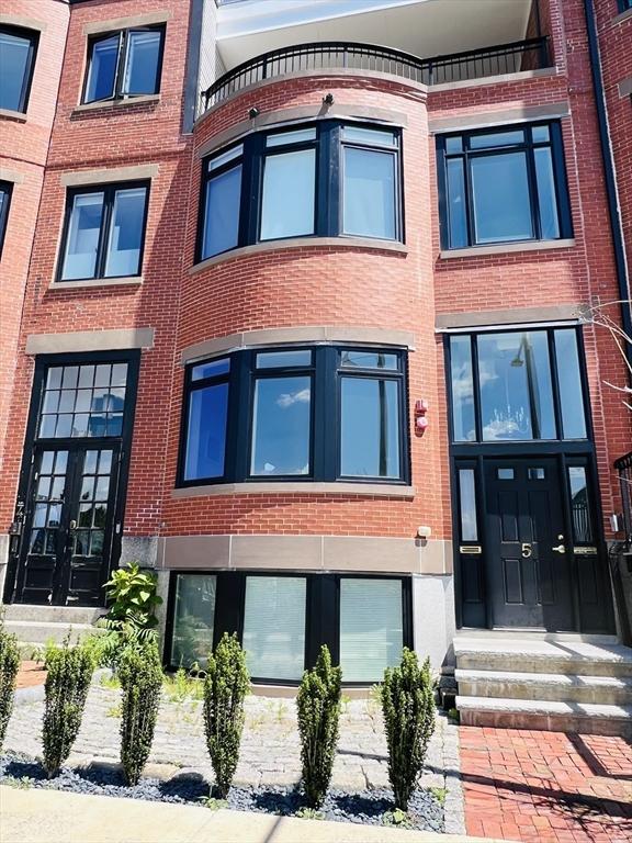 5 Brigham St Unit 1, Boston, MA 02128 - view of building exterior