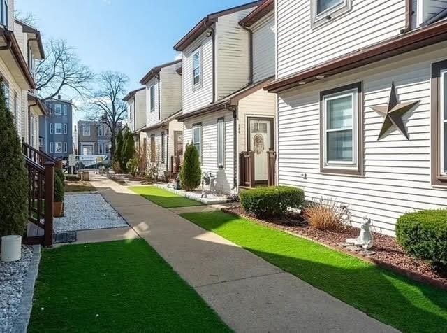 580 Bennington St Unit 580, Boston, MA 02128 - surrounding community featuring a residential view