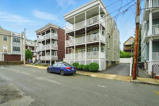 33 Century St Unit 3, Somerville, MA 02145 - view of front facade