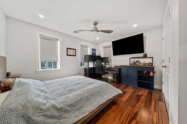 bedroom featuring a ceiling fan, recessed lighting, wood finished floors, and visible vents