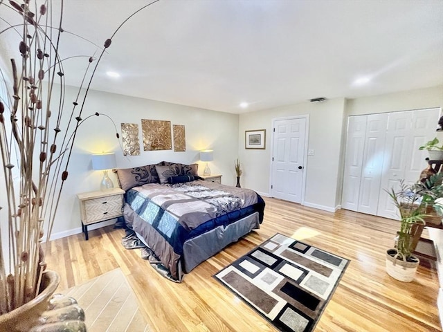 17 Brentwood Rd, Sudbury, MA 01776 - bedroom with visible vents, a closet, baseboards, recessed lighting, and light wood-style flooring