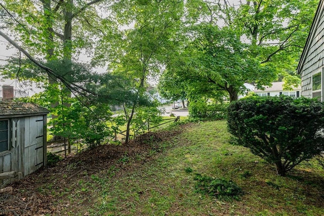 397 Elm St, Braintree, MA 02184 - view of yard