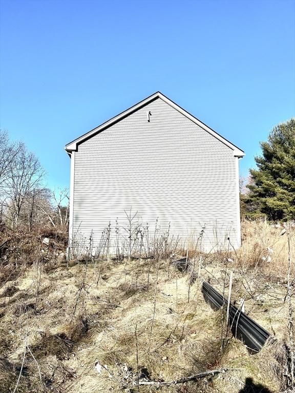 view of property exterior