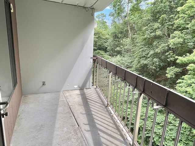 1500 Worcester Rd Unit 631, Framingham, MA 01702 - view of balcony