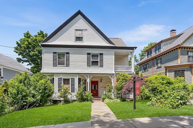 14 Franklin Ter, Boston, MA 02136 - view of front of property with a porch and a front yard