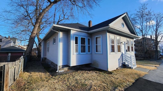 view of home's exterior