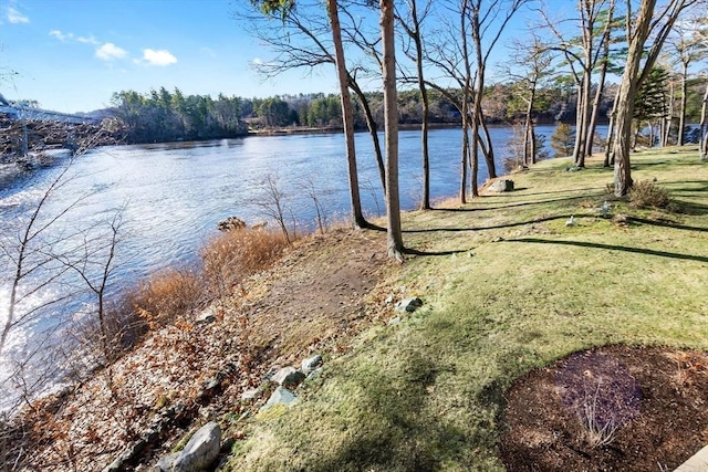 18 Hawkswood Ests Unit 18, Amesbury, MA 01913 - property view of water