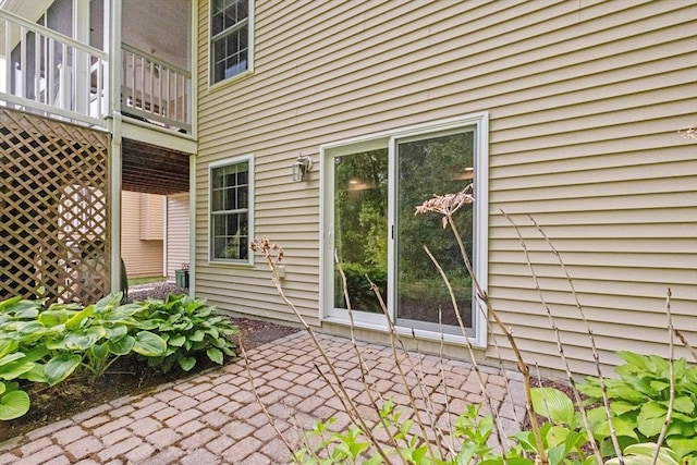 31 Shaker Hill Rd Unit 31, Hooksett, NH 03106 - view of patio