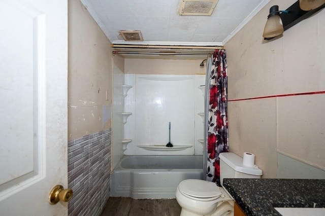 135 Elm St, Southbridge, MA 01550 - bathroom featuring vanity, shower / bath combo with shower curtain, and wood finished floors