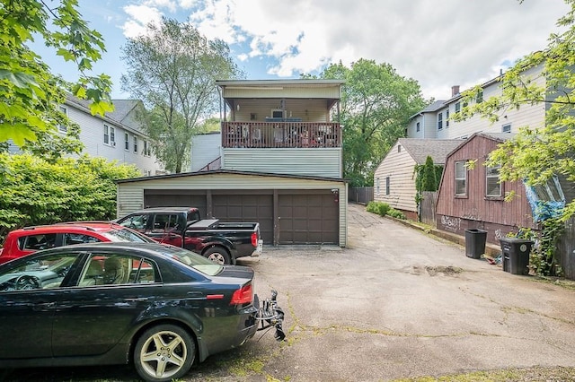 135 Elm St, Southbridge, MA 01550 - view of front of home with a balcony