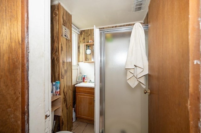 135 Elm St, Southbridge, MA 01550 - full bath featuring a shower stall and vanity