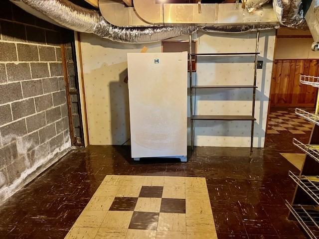 view of utility room