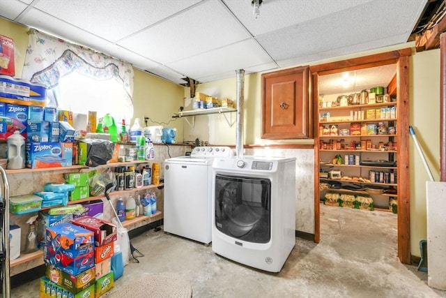 laundry room featuring washer and dryer