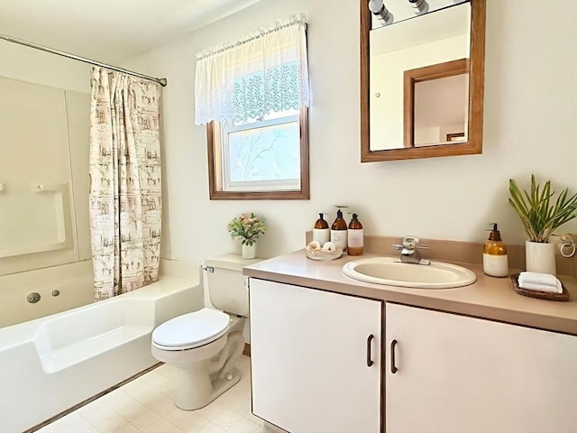 3 Teal Cir, Fairhaven, MA 02719 - full bathroom with vanity and shower / bath combination with curtain
