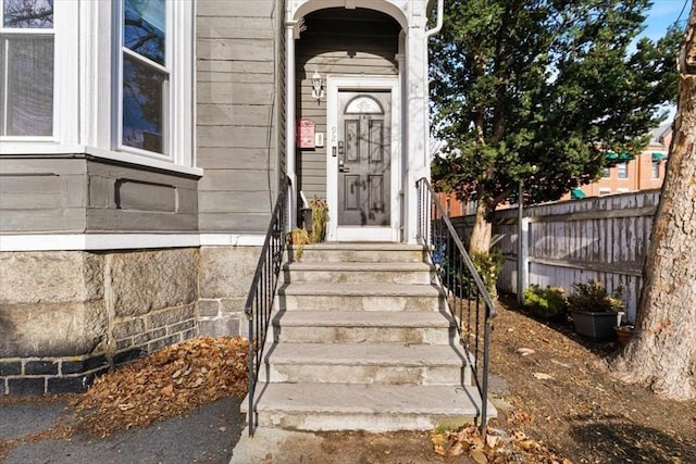 view of property entrance