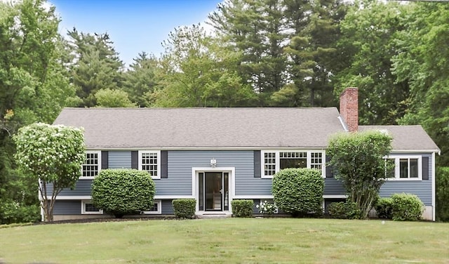 5 Fox Run Rd, Topsfield, MA 01983 - raised ranch with a chimney and a front yard