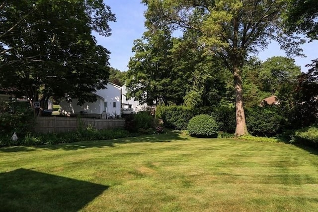 53 Perkins St, Stoneham, MA 02180 - view of yard