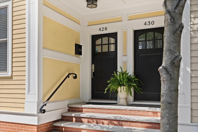 424-430 W 4th St Unit 428, Boston, MA 02127 - doorway to property with a porch