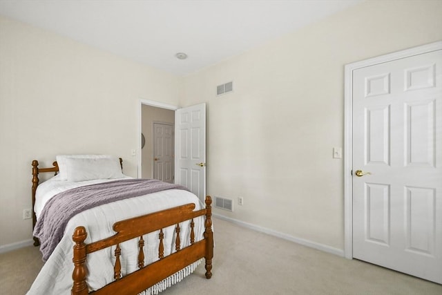 28 Summerfield Dr Unit 28, Grafton, MA 01560 - bedroom featuring light carpet and baseboards
