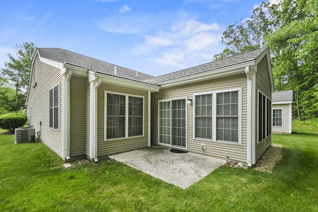 28 Summerfield Dr Unit 28, Grafton, MA 01560 - back of property featuring a patio area, a lawn, and central air condition unit