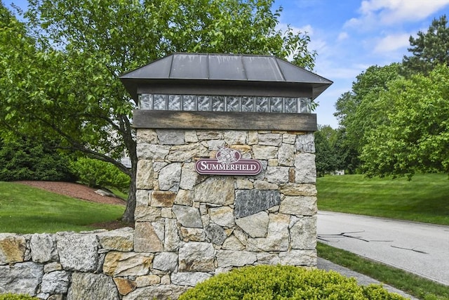 28 Summerfield Dr Unit 28, Grafton, MA 01560 - view of community / neighborhood sign