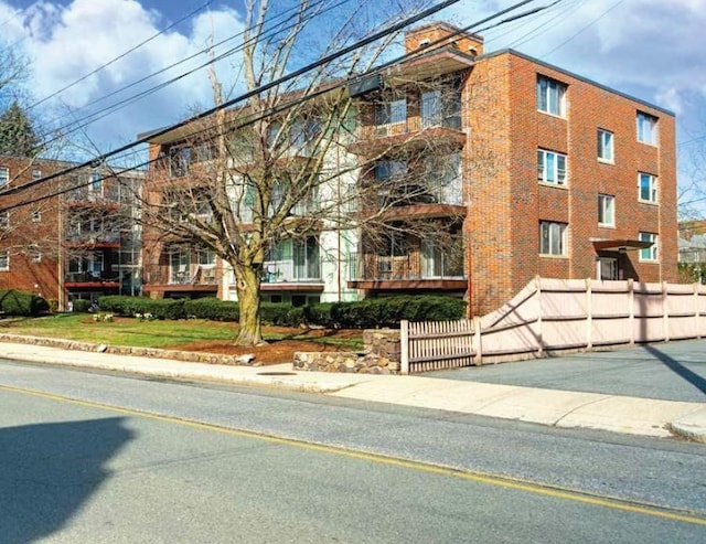 447 Pleasant St, Melrose, MA 02176 - view of building exterior