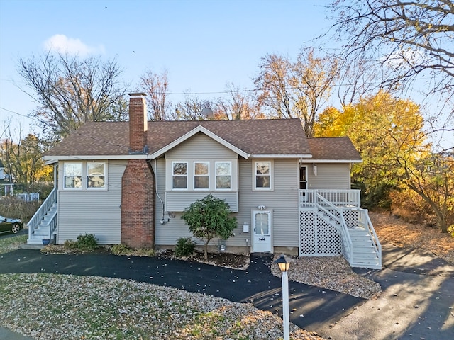 view of front of home