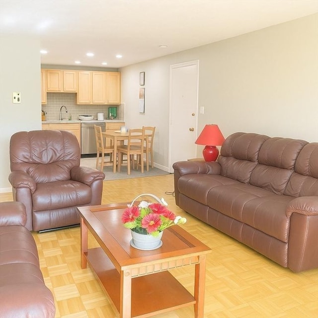 3 Walker Rd Unit 9, North Andover, MA 01845 - living area with baseboards and recessed lighting