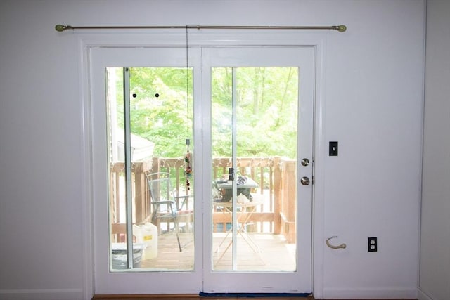 369 Aiken Ave Unit 15, Lowell, MA 01850 - view of doorway to outside