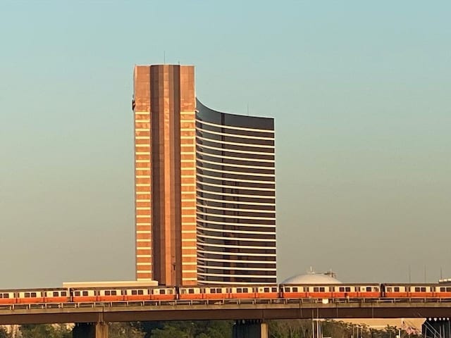 view of exterior details