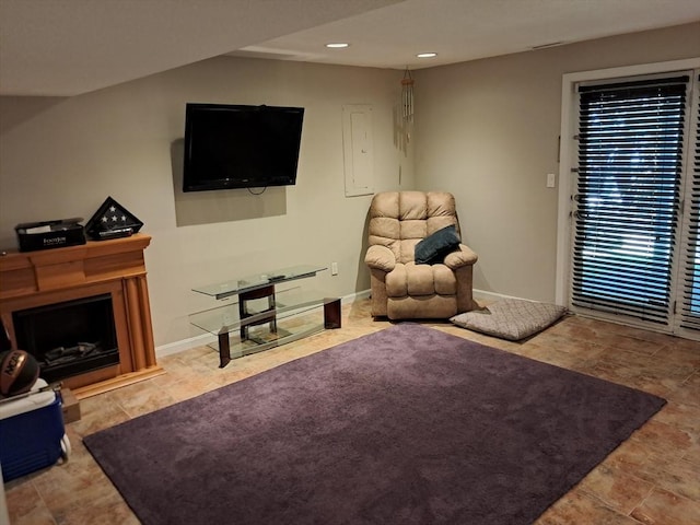 3901 Woodbridge Rd Unit 3901, Peabody, MA 01960 - sitting room with recessed lighting