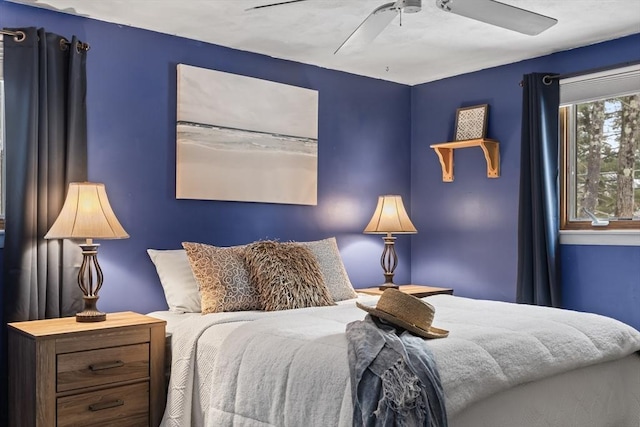 bedroom featuring a ceiling fan