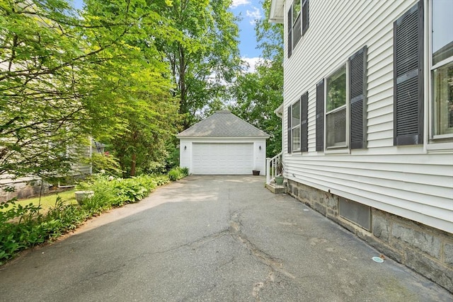 20 Walden St, Lowell, MA 01851 - view of detached garage
