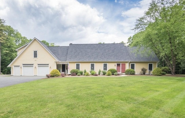 137 French King Hwy, Gill, MA 01354 - view of front of house with driveway and a front lawn