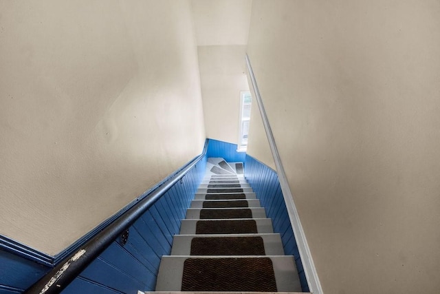 186 John St, Fall River, MA 02721 - view of staircase
