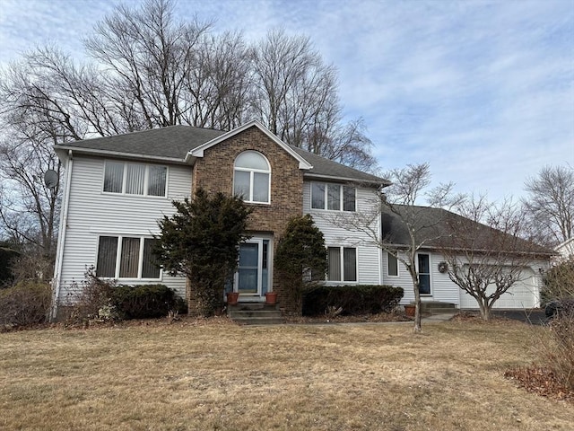 view of front of house featuring a front yard