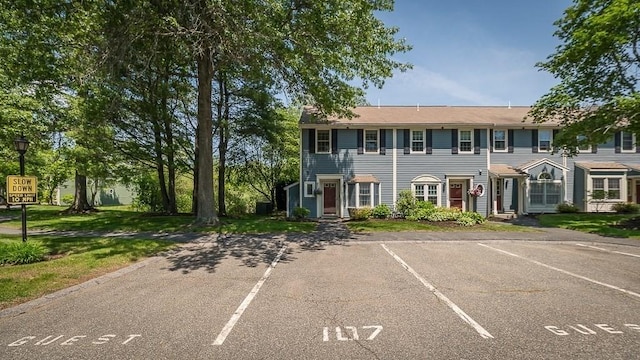 19 Garden St Unit 107, Danvers, MA 01923 - view of front facade featuring uncovered parking