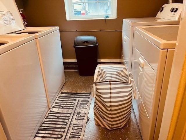 475-479 Sea St Unit 2, Quincy, MA 02169 - washroom with independent washer and dryer and baseboards