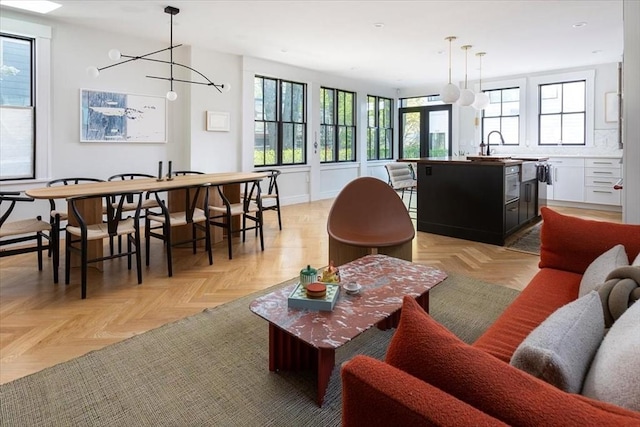 living area with a chandelier