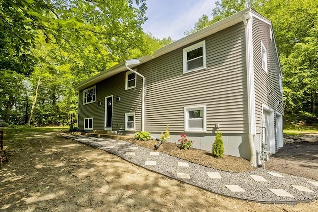 24 Old Jarvis Ave, Holyoke, MA 01040 - view of front of property