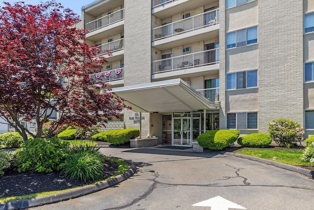 100 Park Terrace Dr Unit 124, Stoneham, MA 02180 - view of apartment building / complex